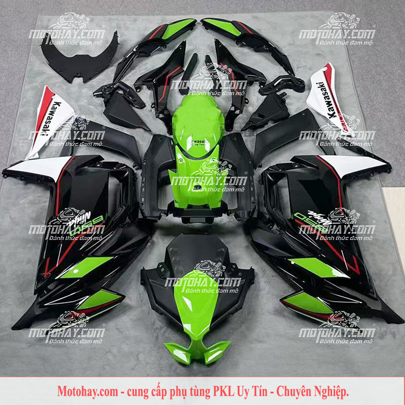 dan-ao-nhua-xanh-den-trang-ninja650-2020-2022