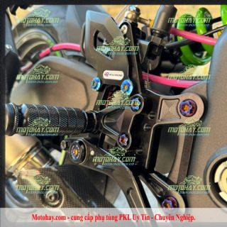 Gác chân trước JS Racing mầu đen cho Zx4r-Zx4rr