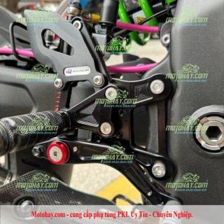 Gác chân trước JS Racing mầu đen cho Zx4r-Zx4rr